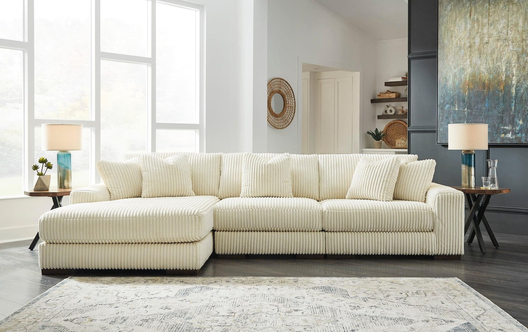 Helga 3-Piece Sectional LAF Chaise