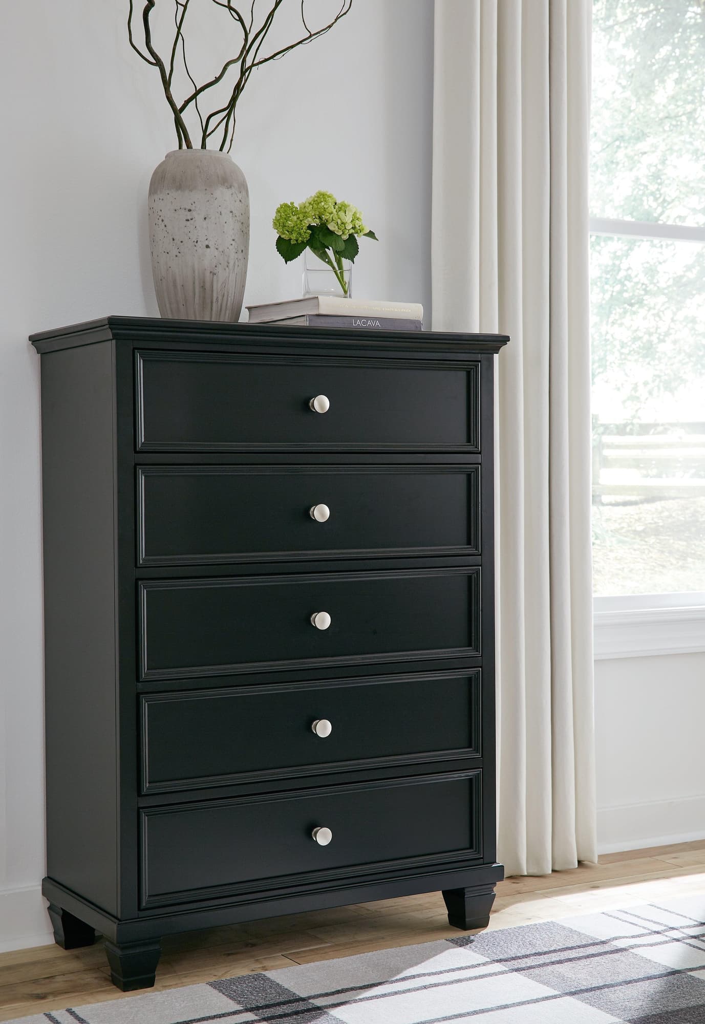 Lanolee Black Chest Of Drawers - Ella Furniture