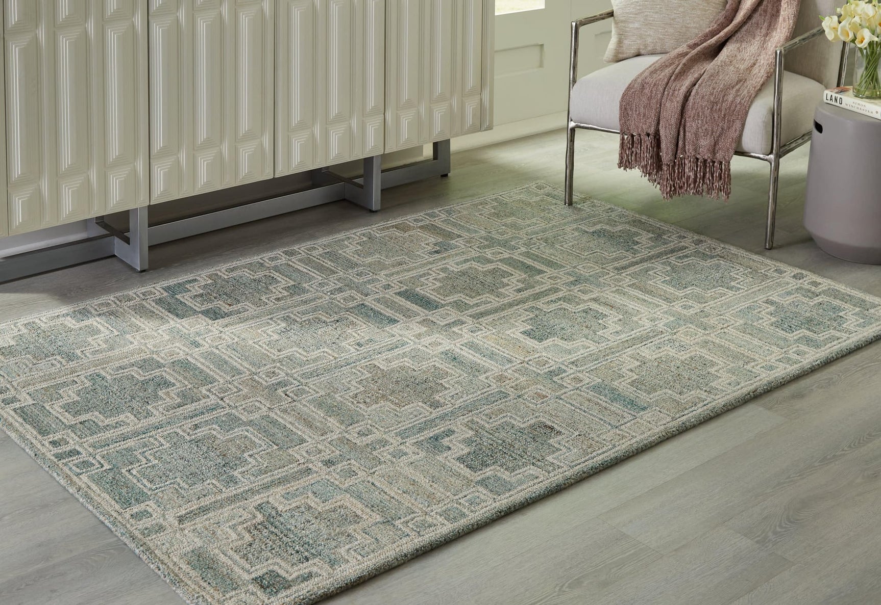 Jossland Green/Ivory Medium Rug - Ella Furniture