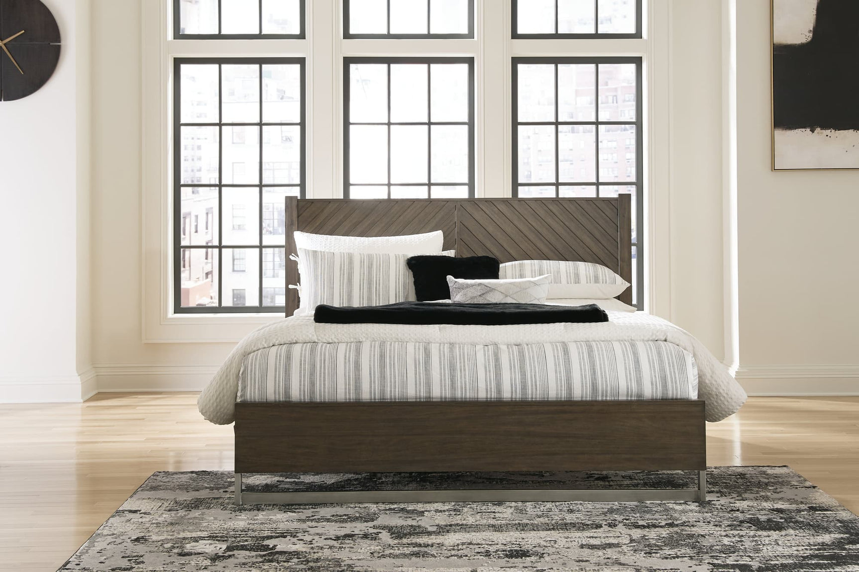 Arkenton Grayish Brown King Panel Bed