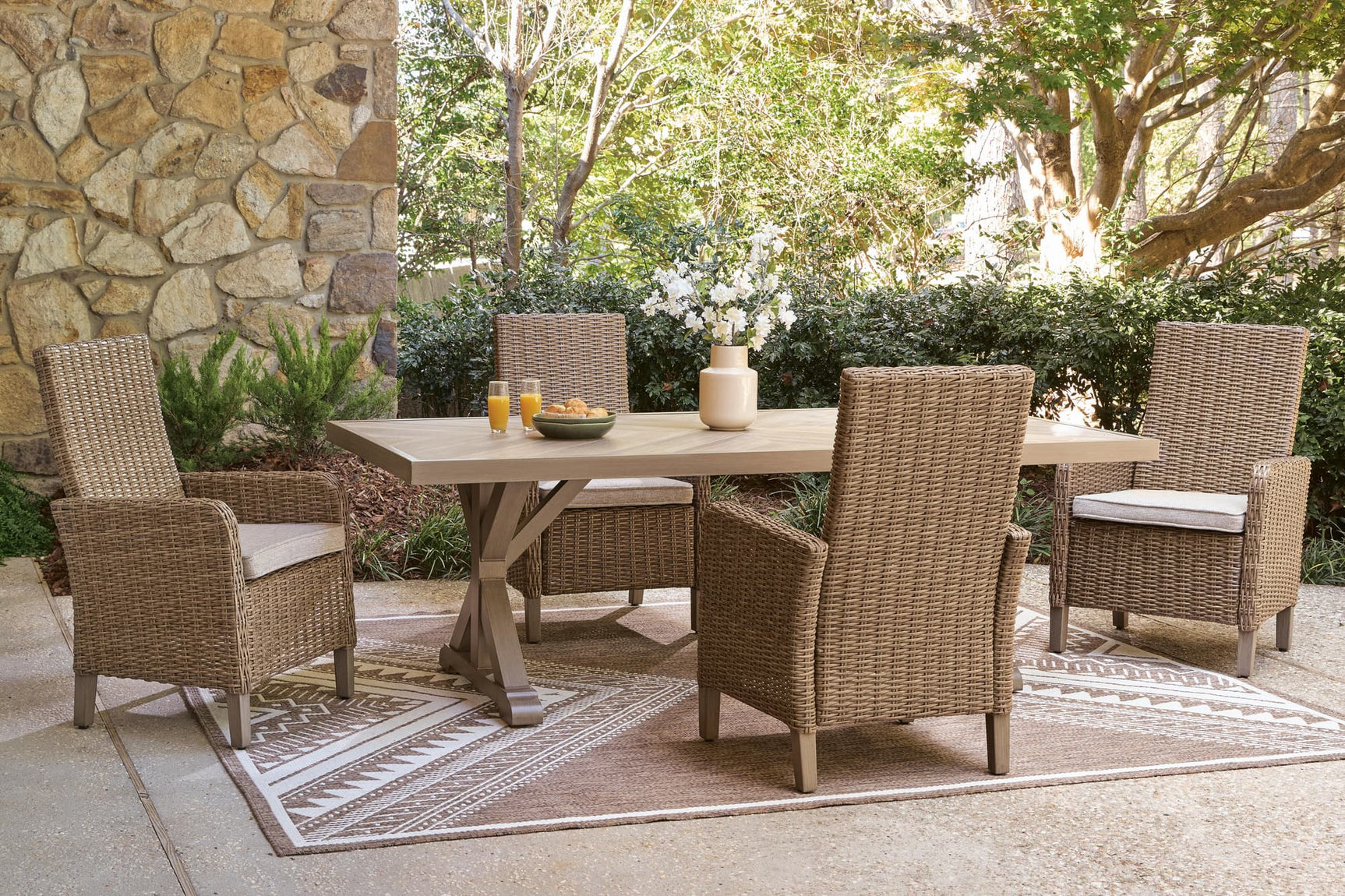 Laguna Beige Heights Outdoor Dining Table and 4 Chairs