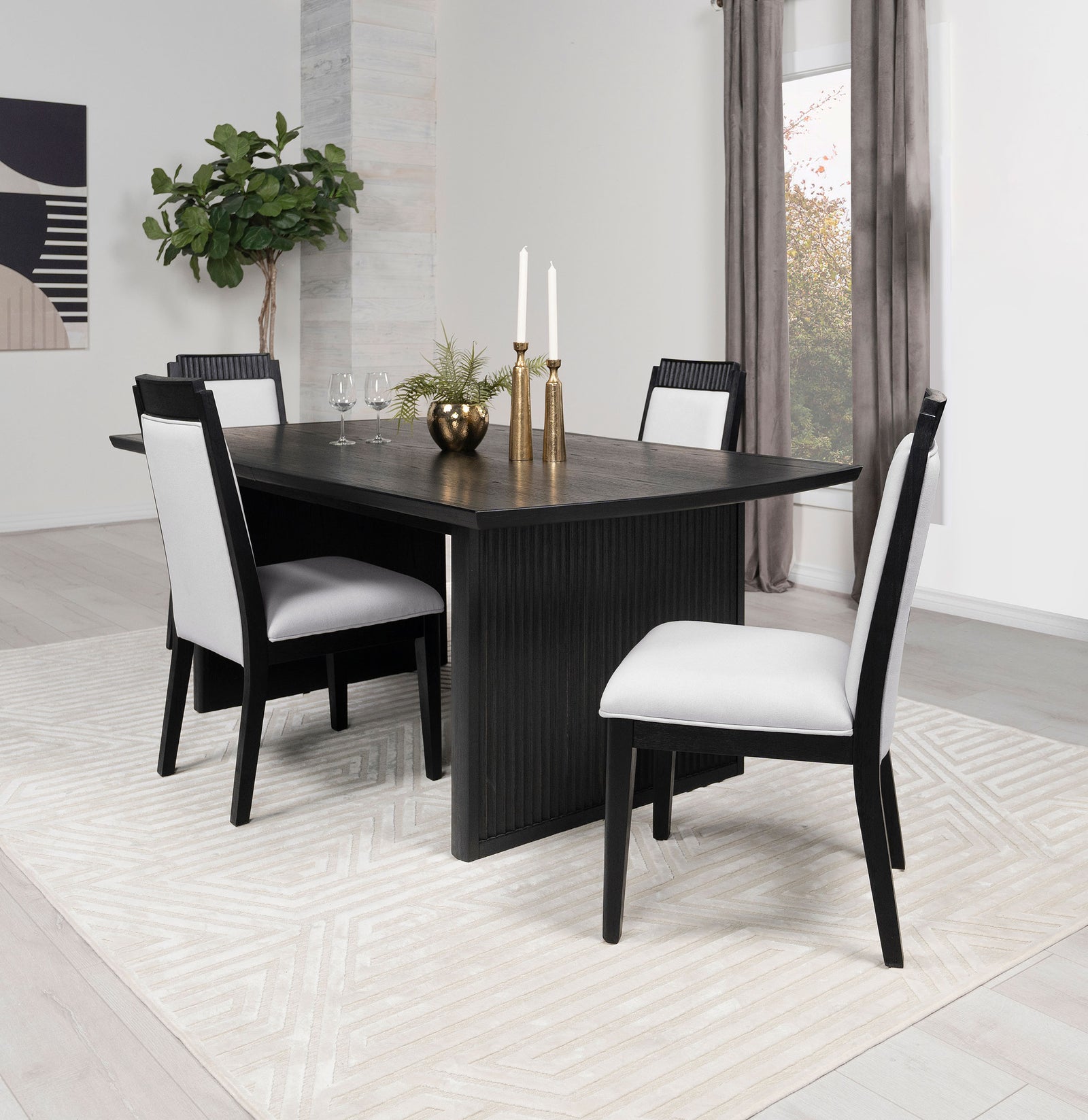 Brookmead Black Extension Leaf Dining Room Set