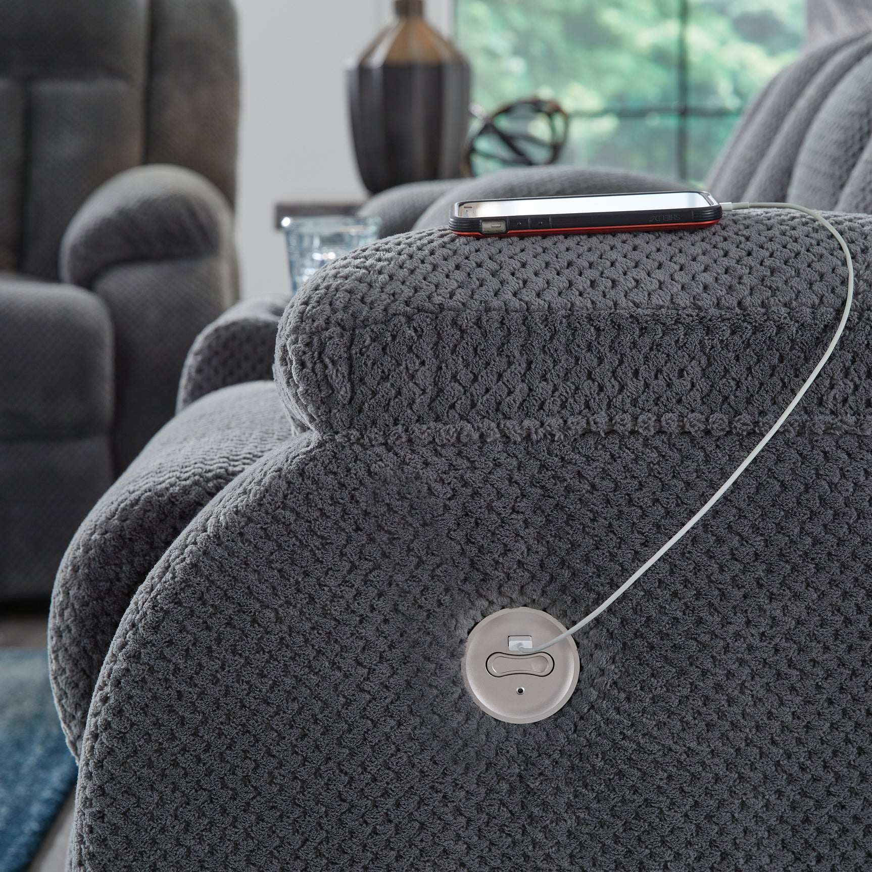 Observation Steel Velvet Power Recliner
