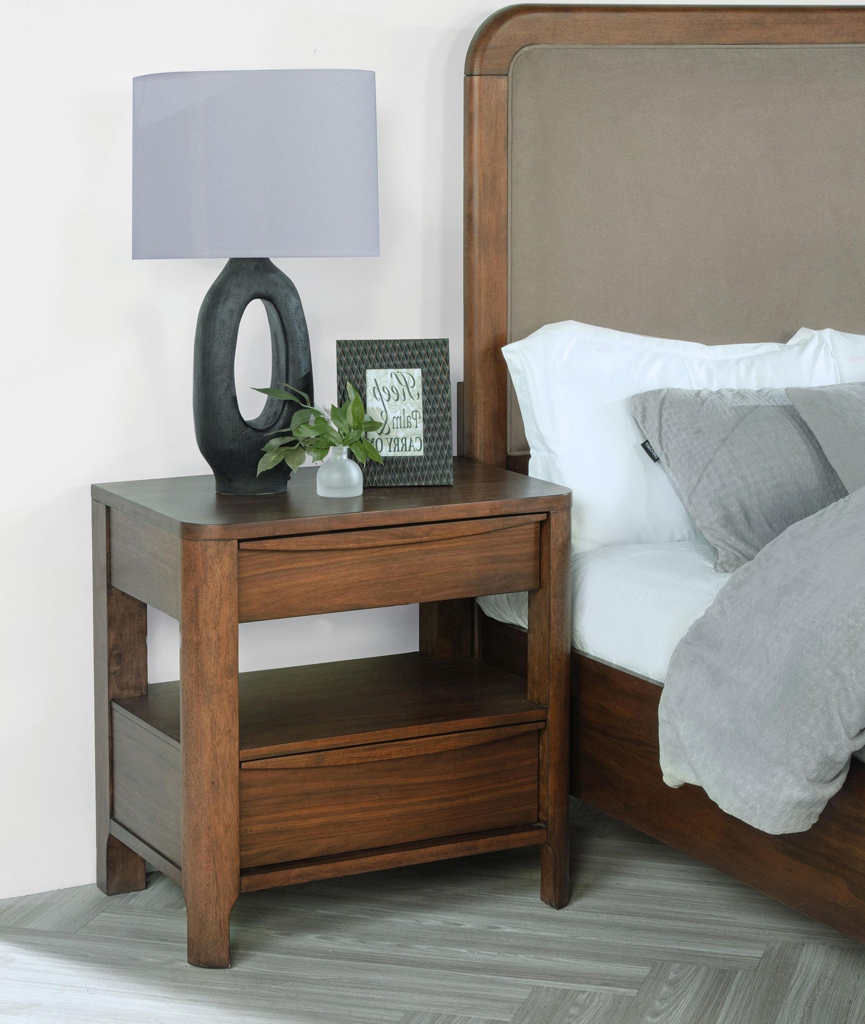Maderia 2-drawer Nightstand Bedide Table Walnut