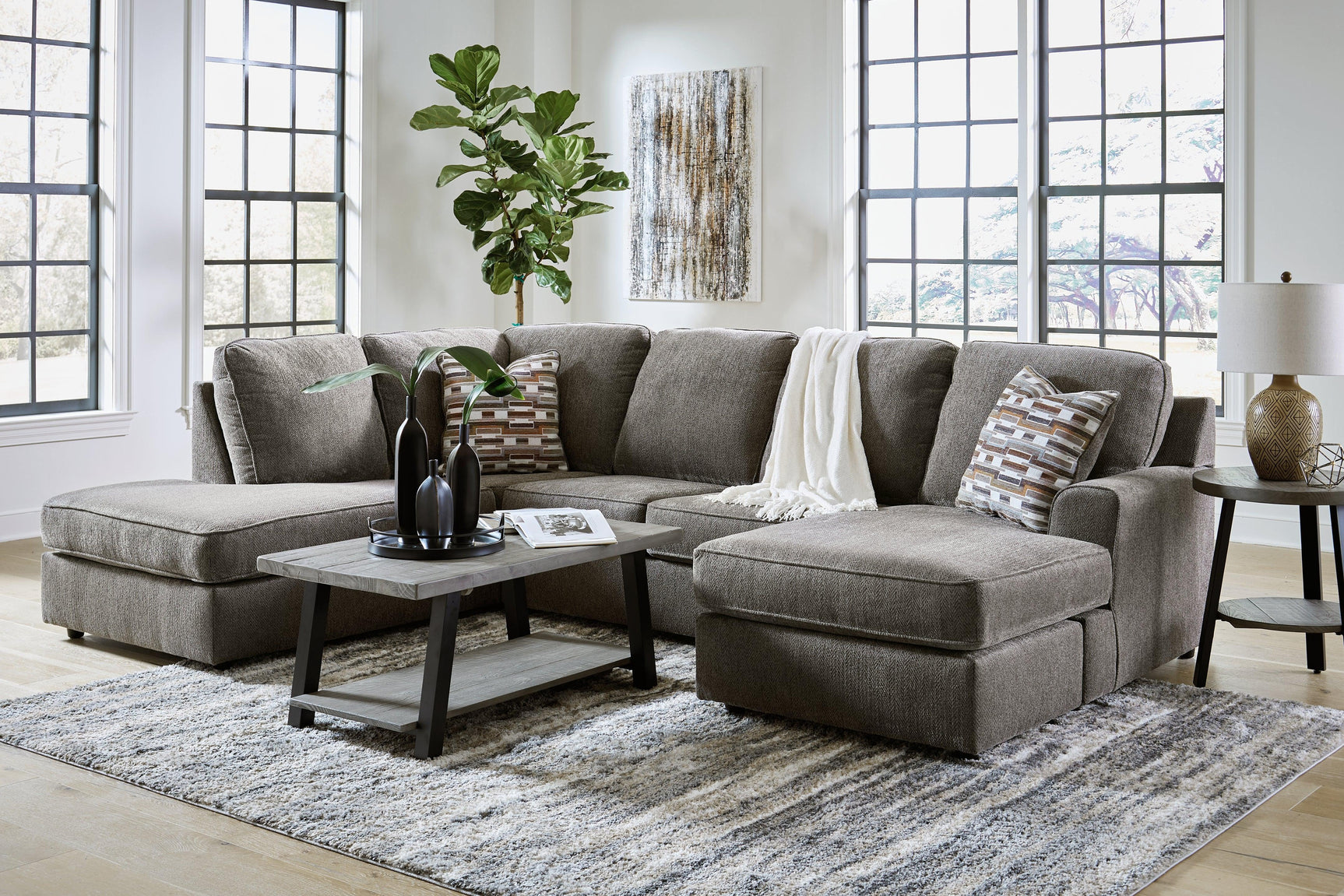 O'phannon Putty 2-Piece Sectional With Chaise 29402S2 - Ella Furniture