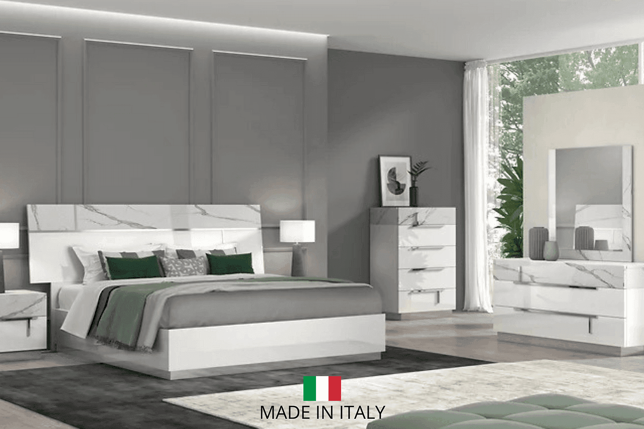 Sunset White Dresser & Mirror