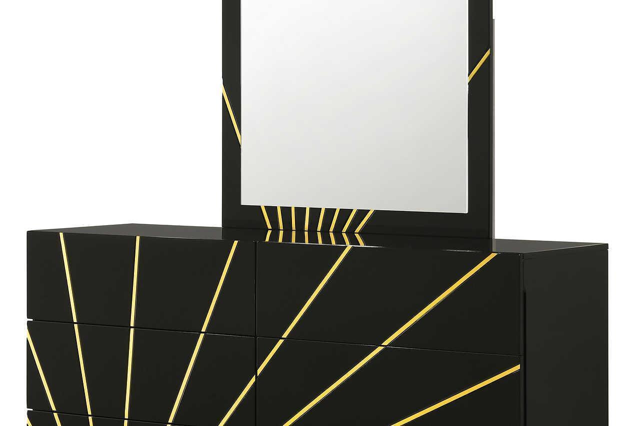 Zenia Black Gold Chest