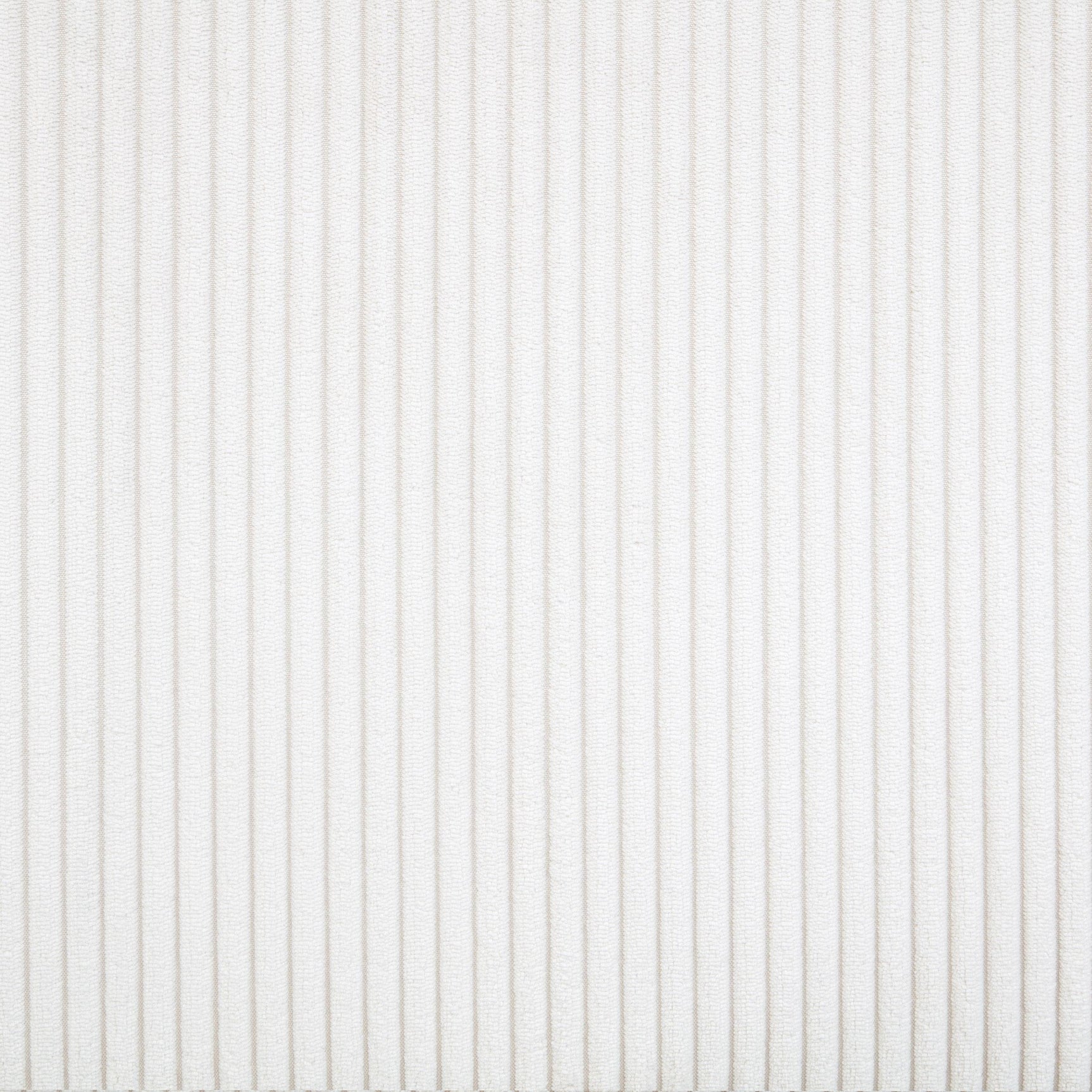 Tisdall Upholstered Cal King Flame Visualizer Bed Cream