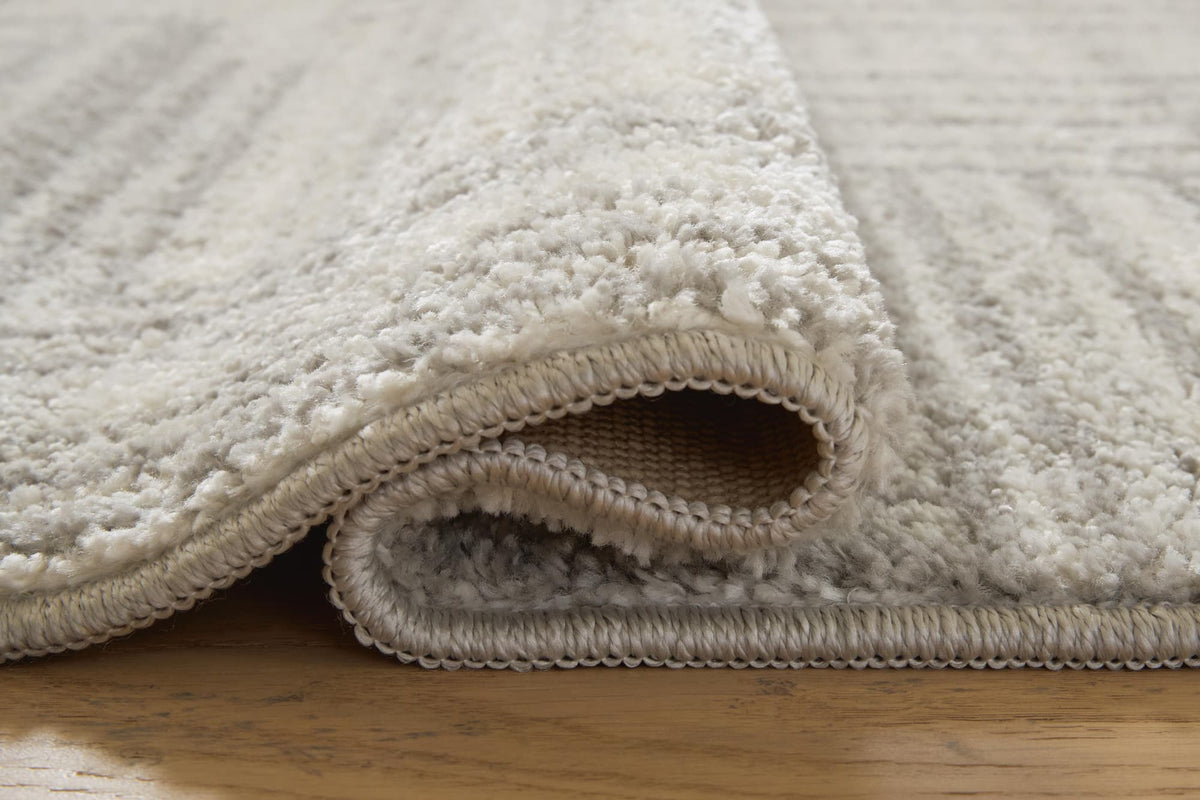 Dorwick Gray/Ivory Washable Medium Rug — detail view