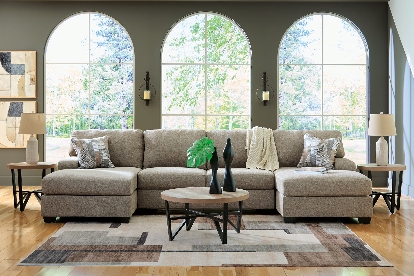 Newellen Hemp Chenille 3-Piece Sectional with Chaise