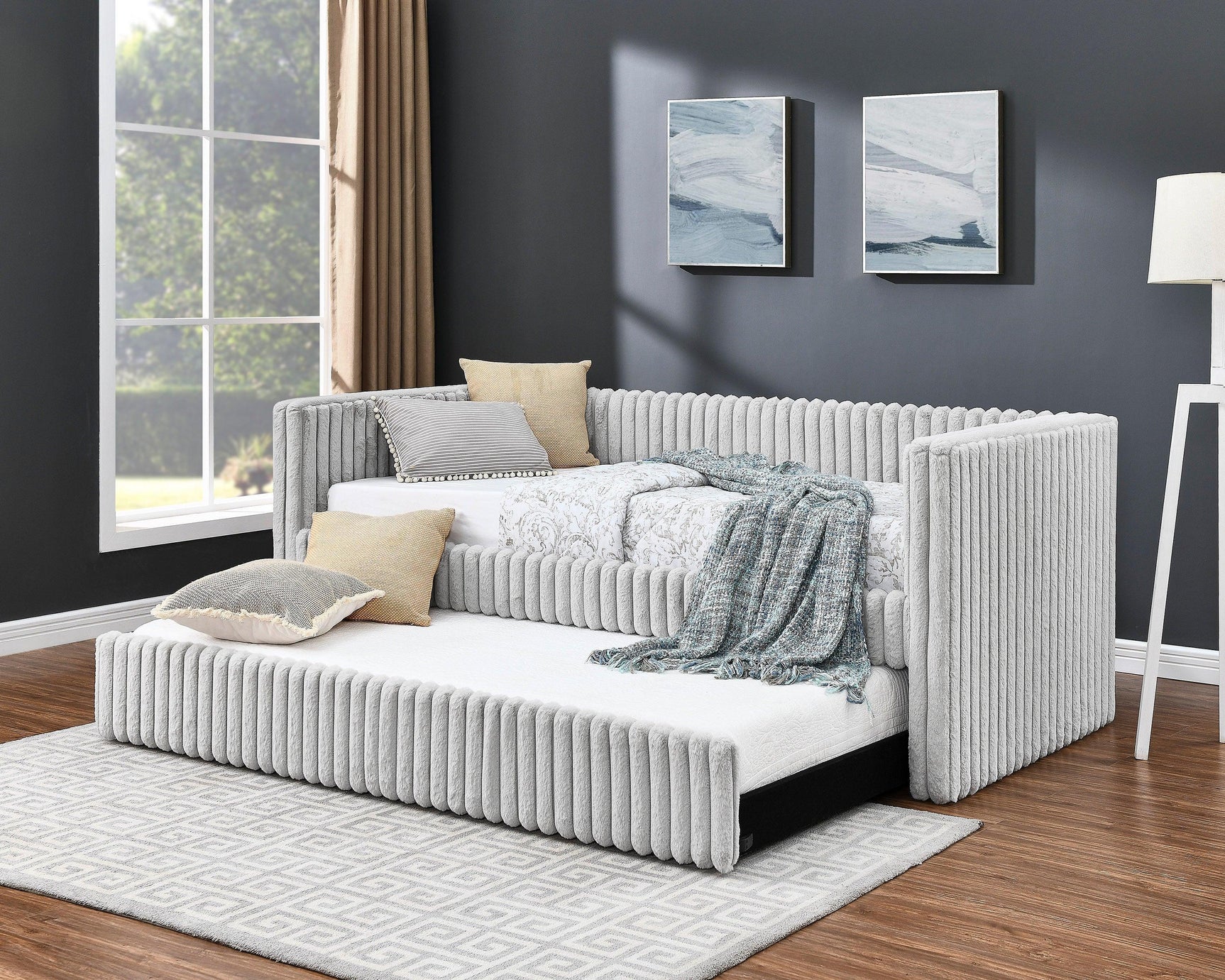 Hailey Light Gray Daybed