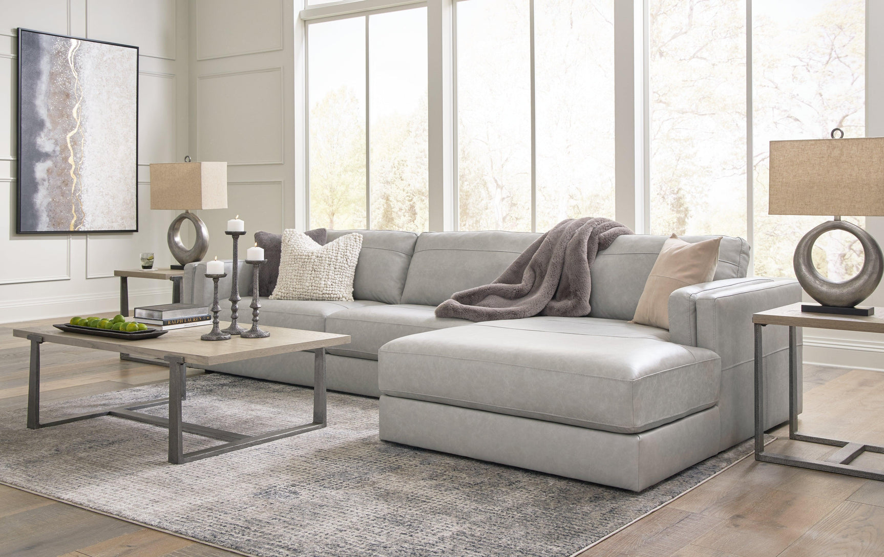 Amiata Glacier Leather 2-Piece Sectional With Chaise
