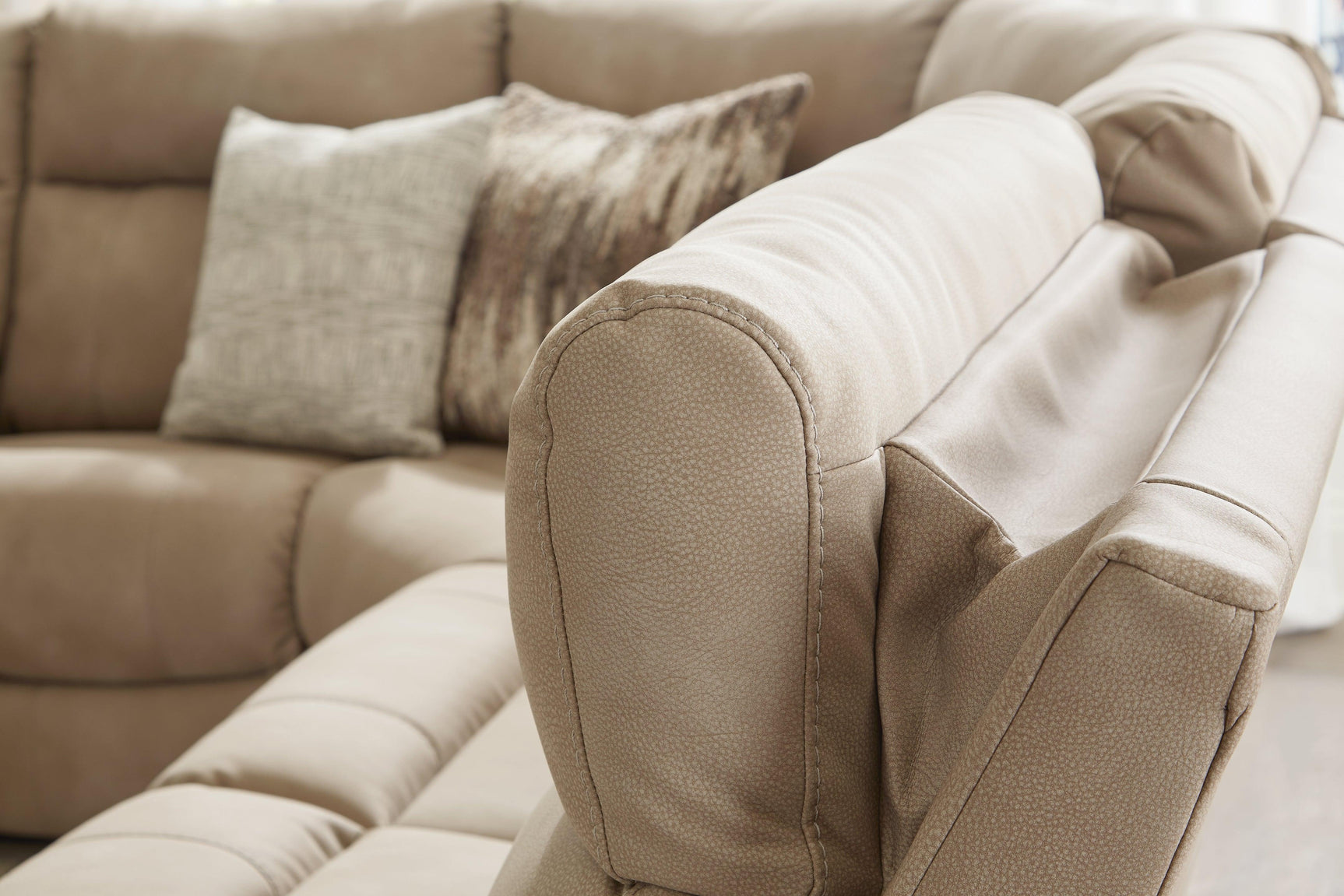 Next-Gen Durapella Sand 4-Piece Power Reclining Sectional Sofa