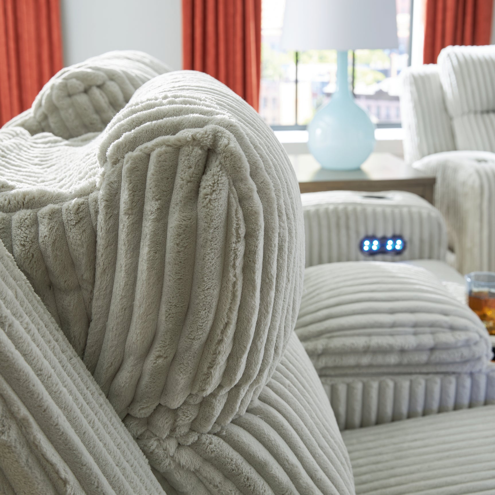 Forest Lake Alloy Chenille,Velvet Power Recliner