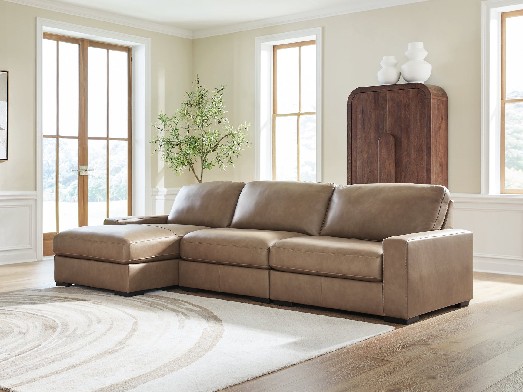 Veronella Sahara Leather 3-Piece Sectional with Chaise