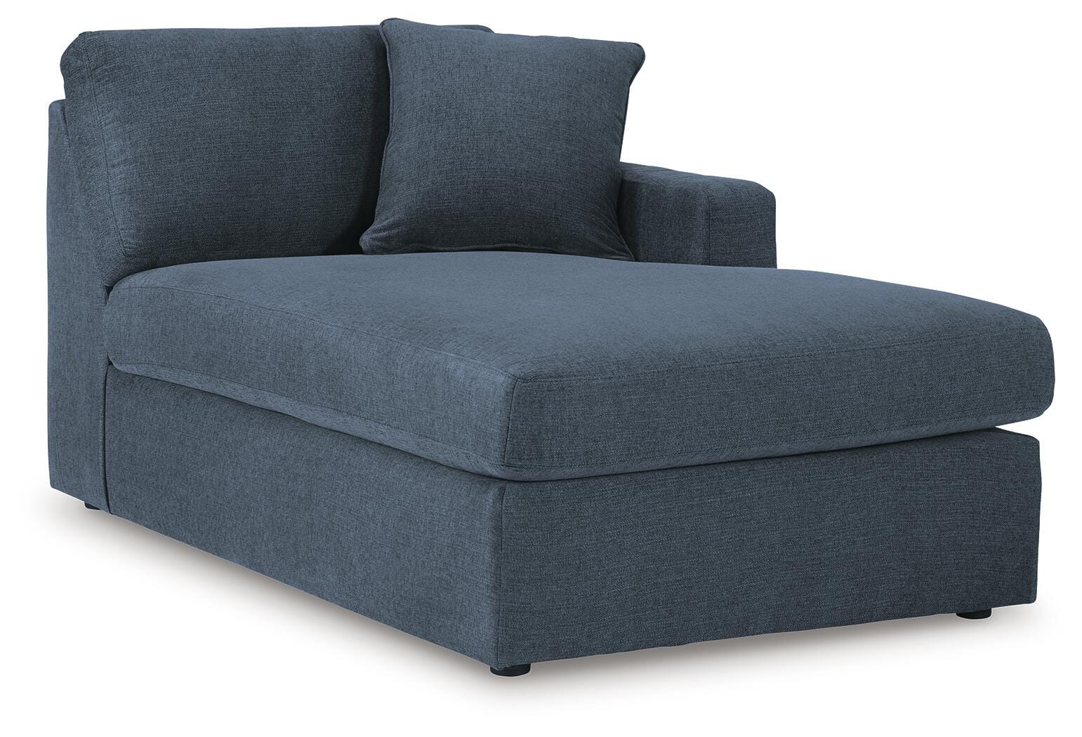Modmax Ink Performance Fabric,Next-Gen Nuvella™ 4-Piece Sectional with Chaise angled view