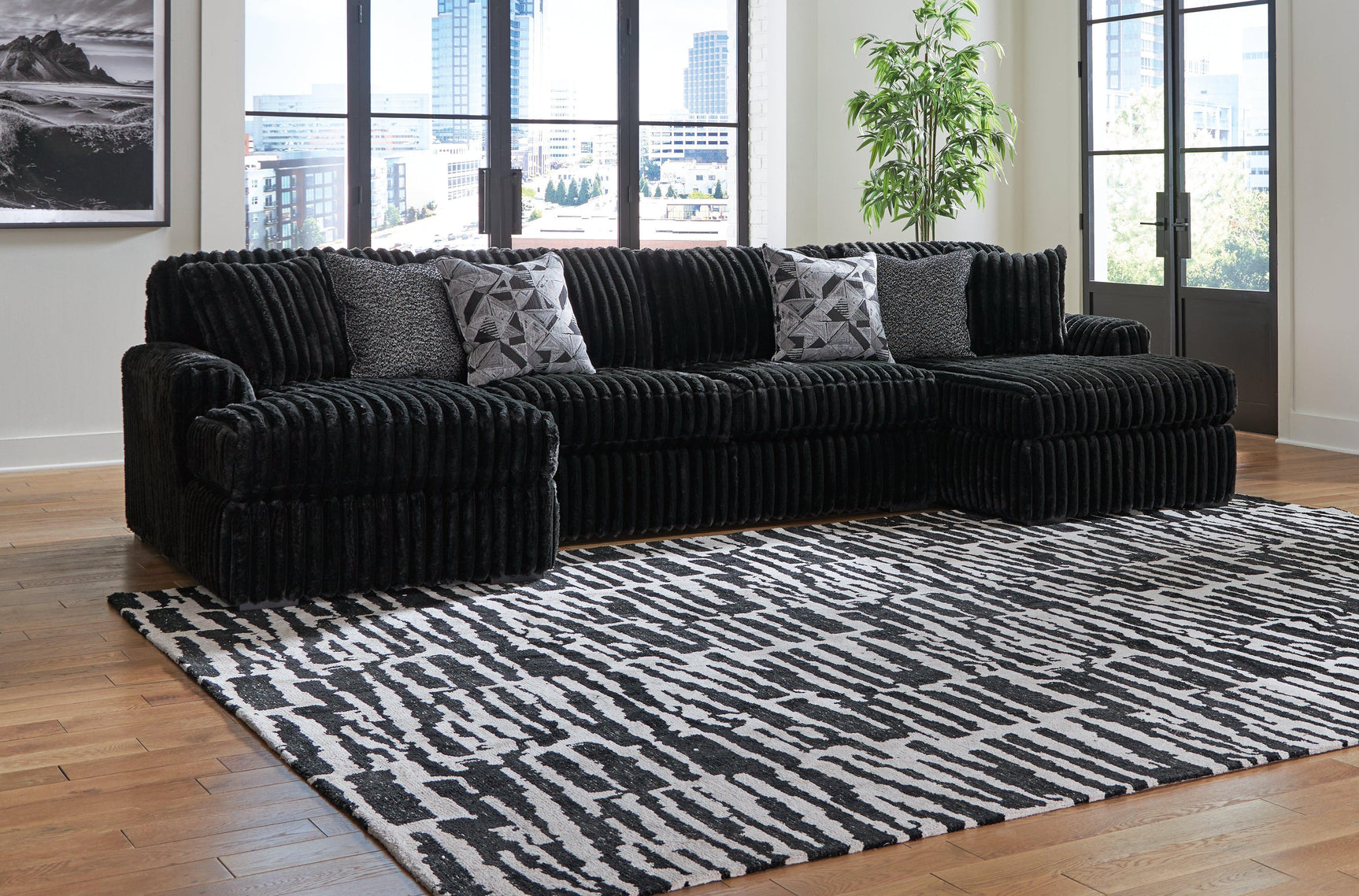 Midnight-Madness Onyx Velvet 3-Piece Sectional with Chaise