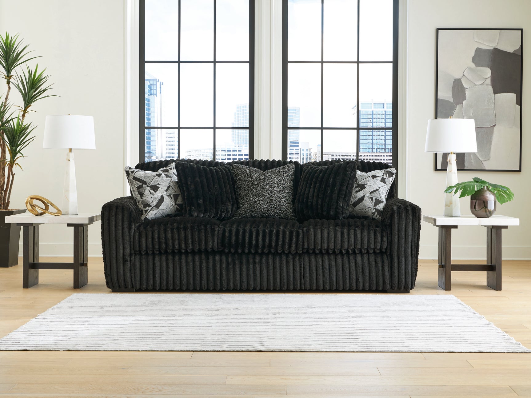 Midnight-Madness Onyx Velvet Sofa