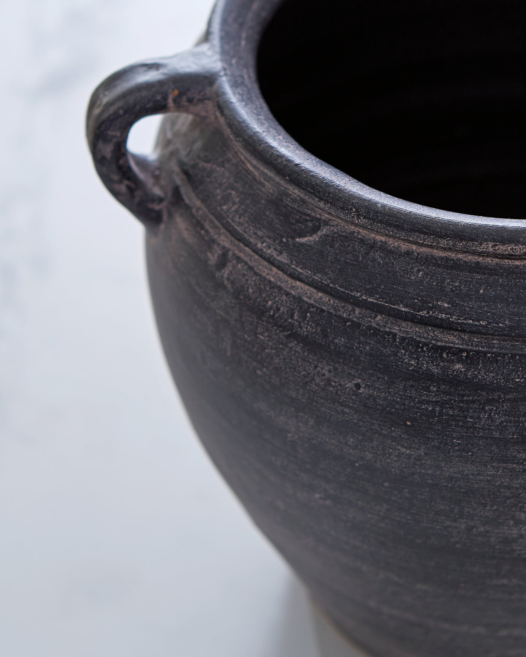 Meadie Distressed Black Vase