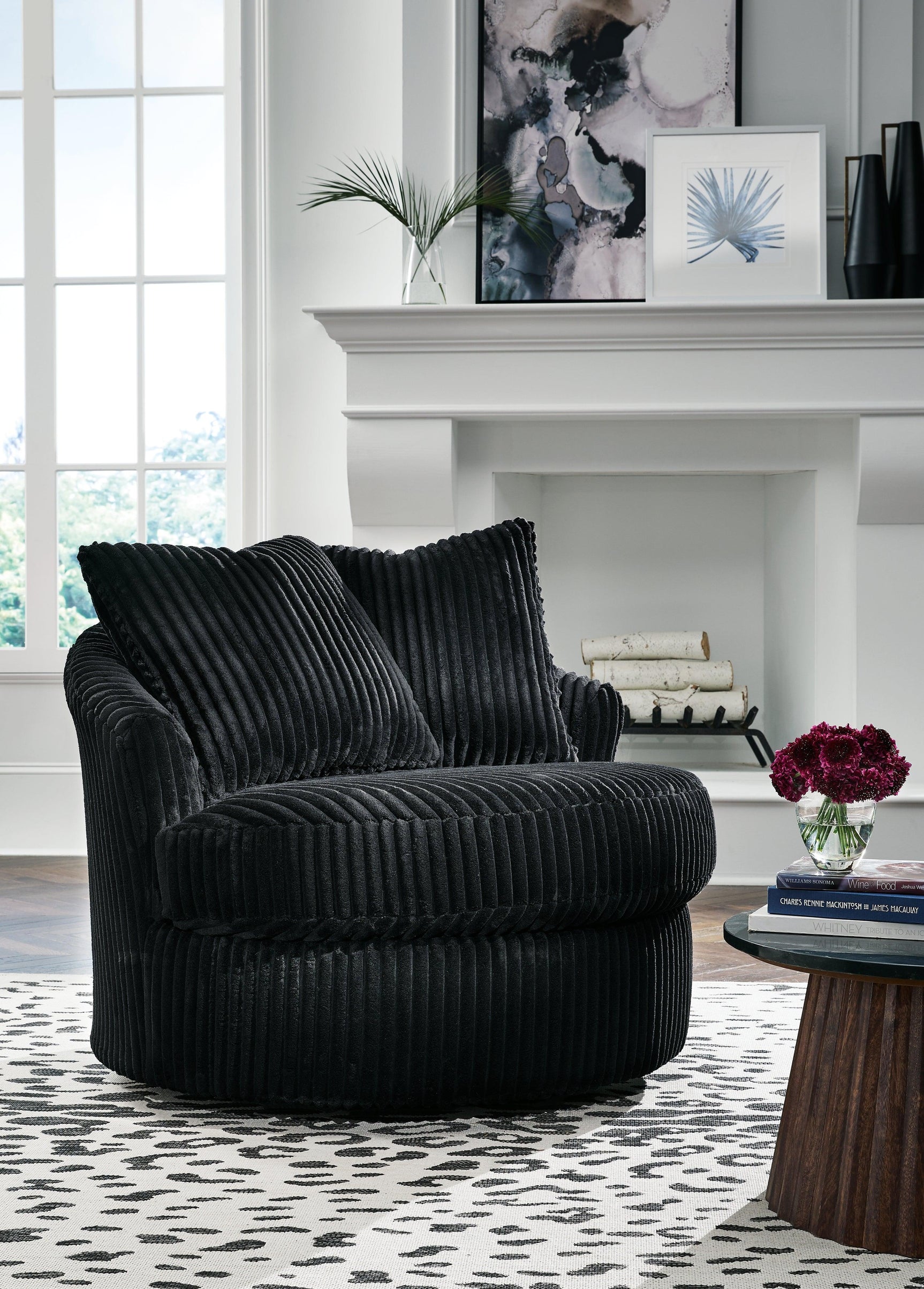 Gramwell Onyx Swivel Chair