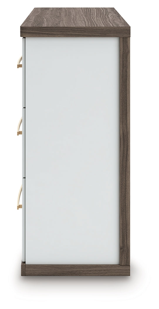 Kendanport Brown/White Dresser