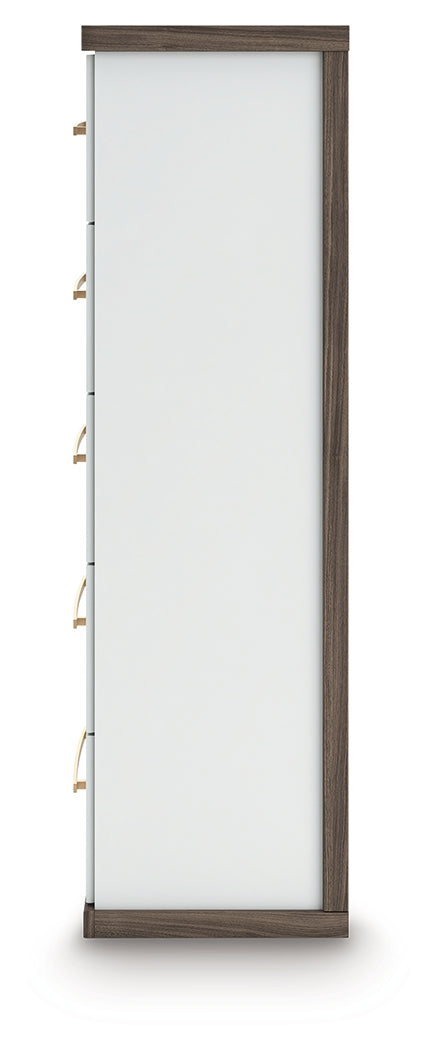 Kendanport Brown/White Chest of Drawers