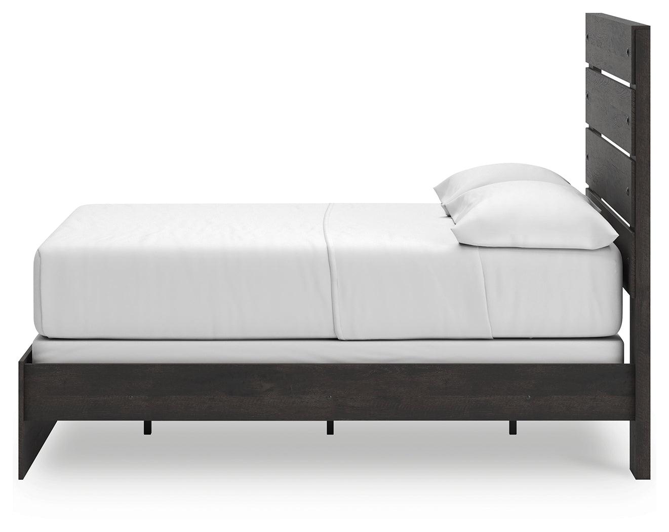Hollivern Dark Gray Full Panel Bed