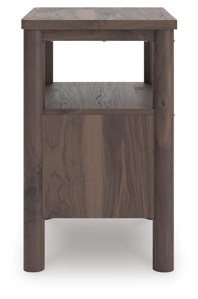 Pamytta Brown Upholstered Panel Bedroom Set view 22