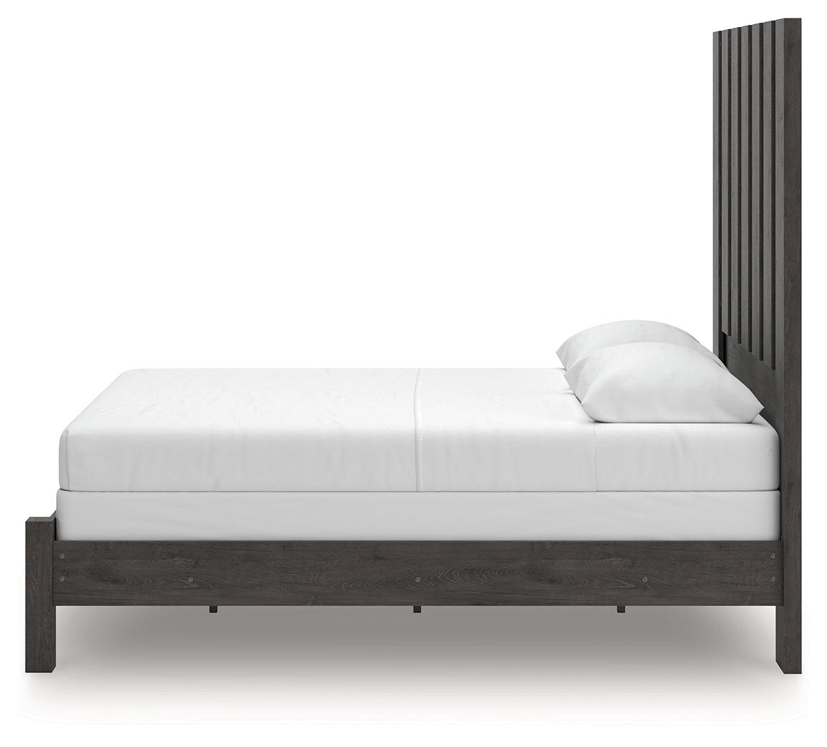 Fraluna Charcoal Queen Panel Bed