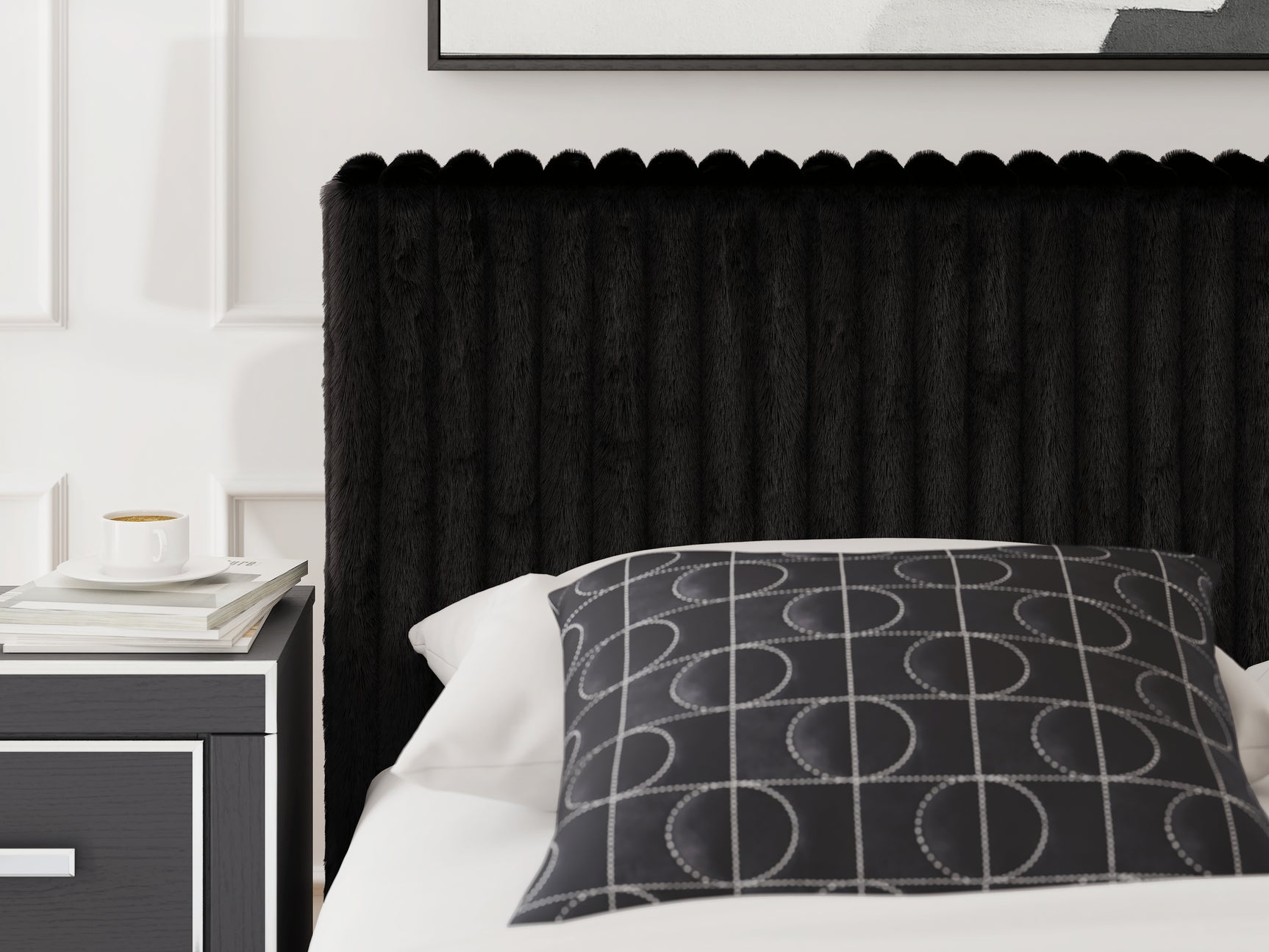 Zuraleus Black Queen Upholstered Bed