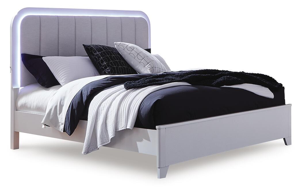 Jarlee White Queen Upholstered Panel Bed view 3