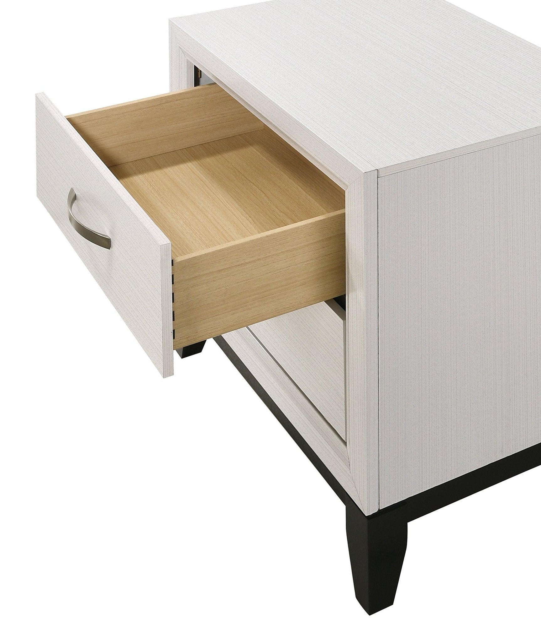Akerson Chalk Classic And Traditional, Modern Wood Queen Panel Bed - Ella Furniture