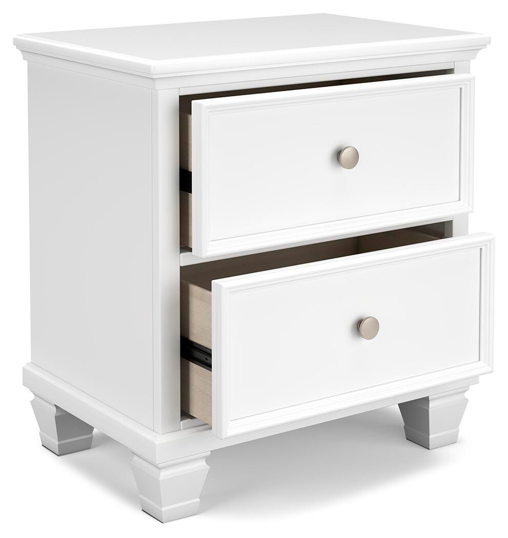 Fortman White Panel Storage Bedroom Set angled view