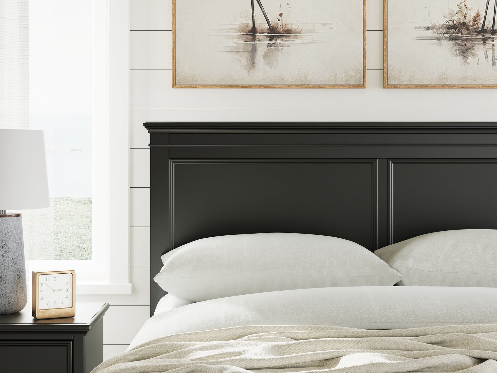 Lanolee Black Queen Panel Storage Bed