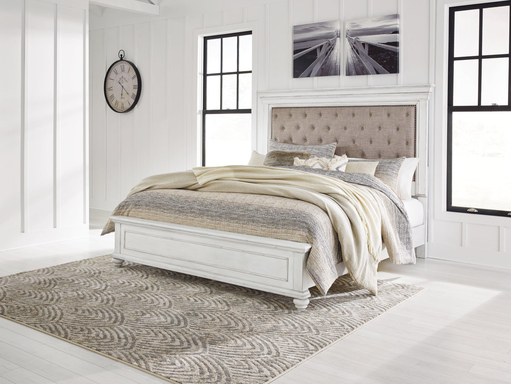 Kanwyn Whitewash Queen Panel Bed - Ella Furniture