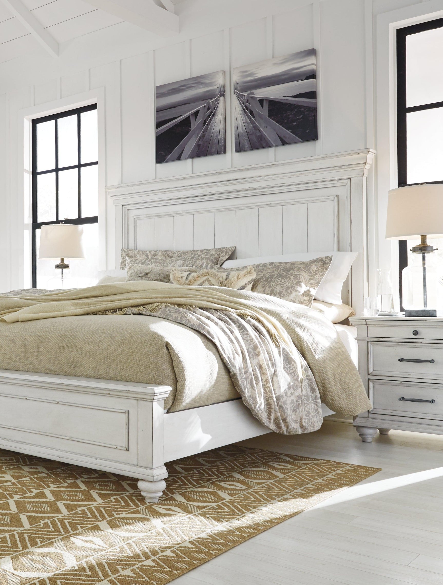 Kanwyn Whitewash King Panel Bed B777B8 - Ella Furniture