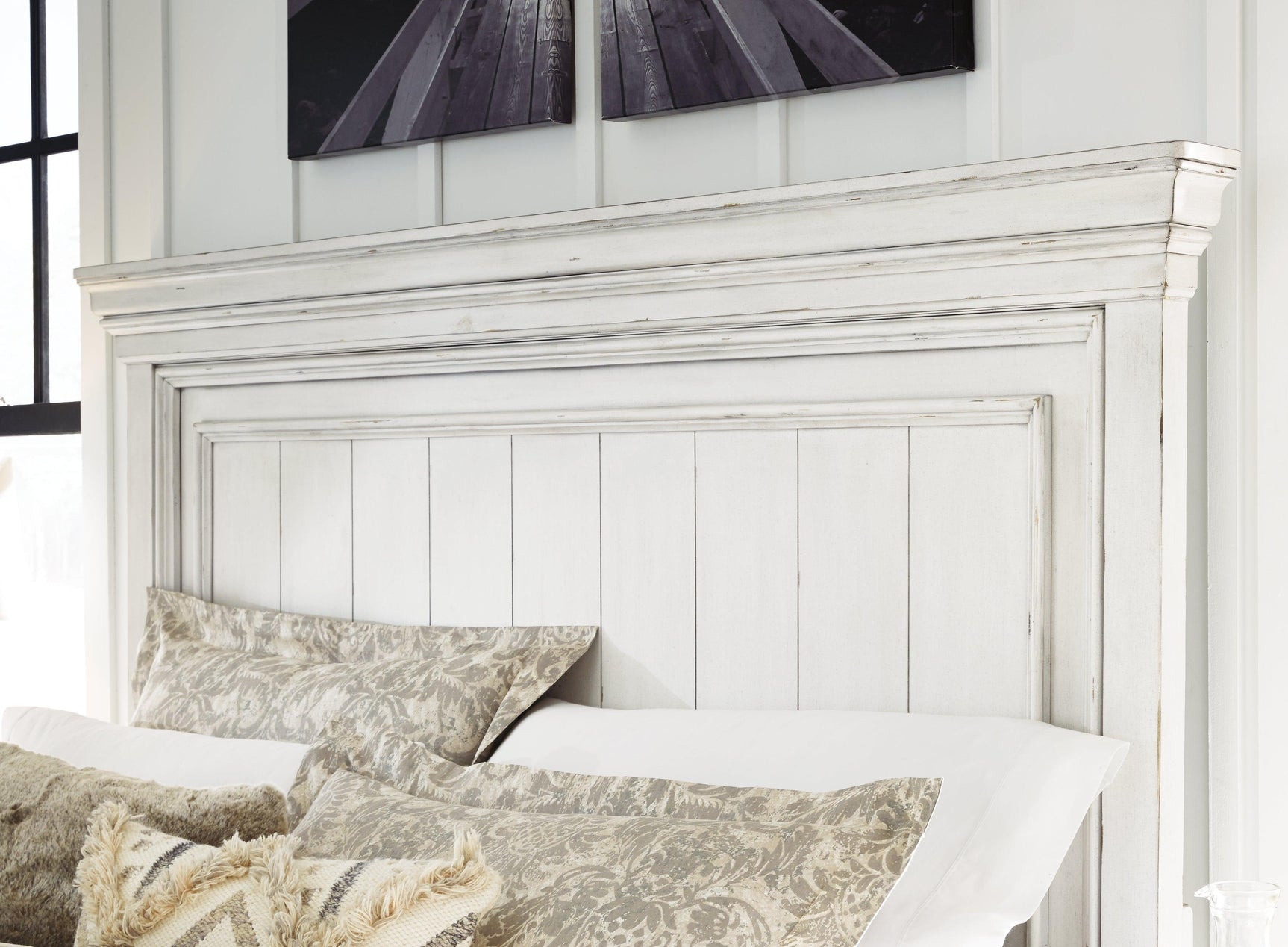 Kanwyn Whitewash King Panel Bed B777B8 - Ella Furniture