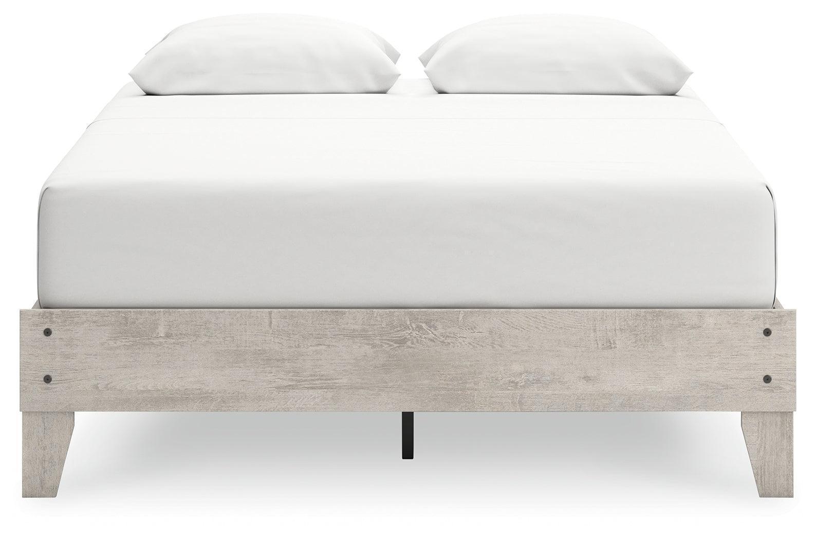 Shawburn Queen Whitewash Platform Bed