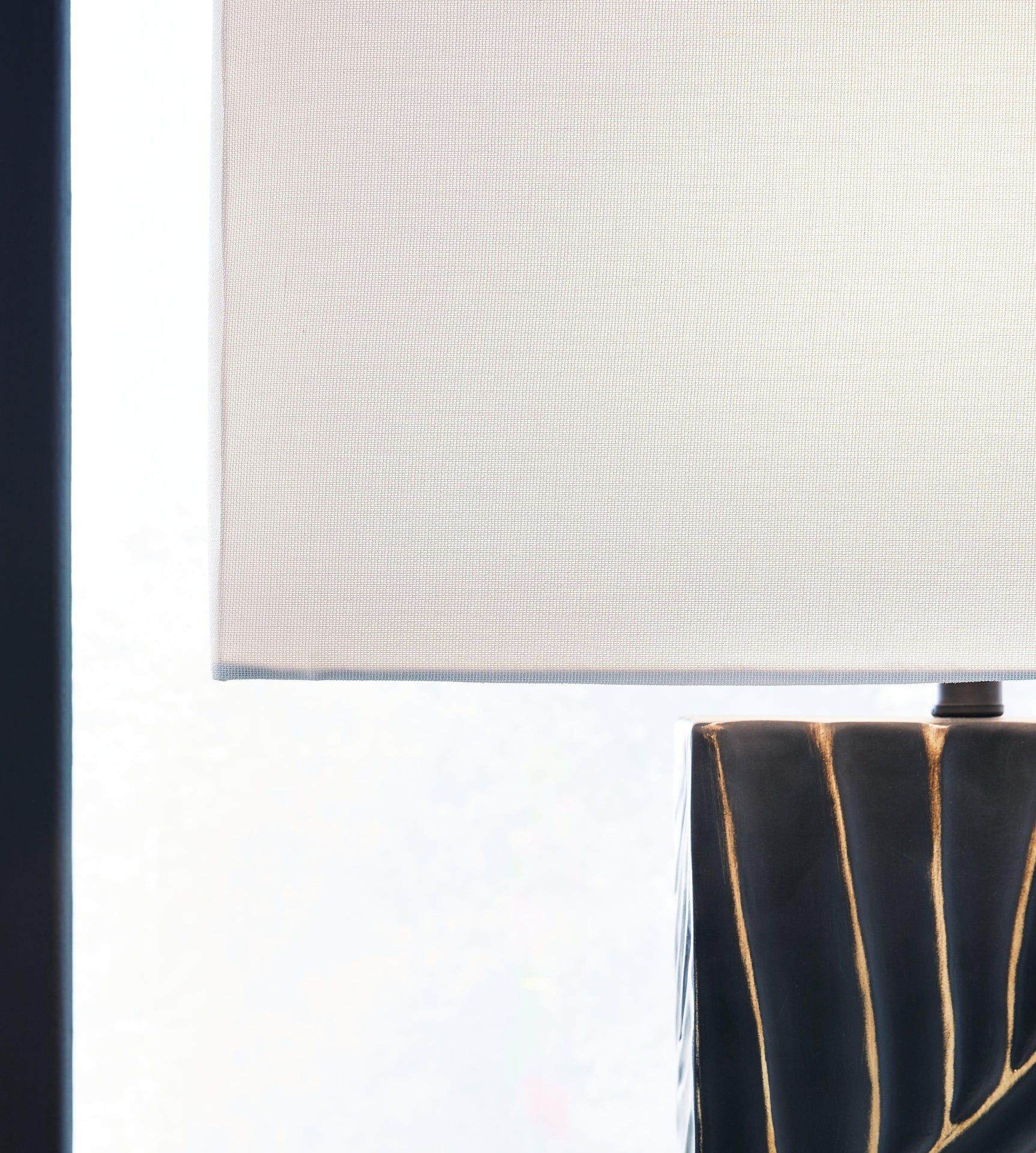 Bartlen Black/Gold Finish 2-Piece Table Lamp Set
