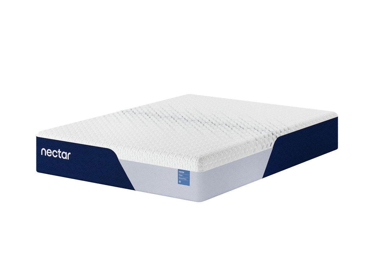 Nectar Classic Memory Foam 5.1 White Twin XL Mattress