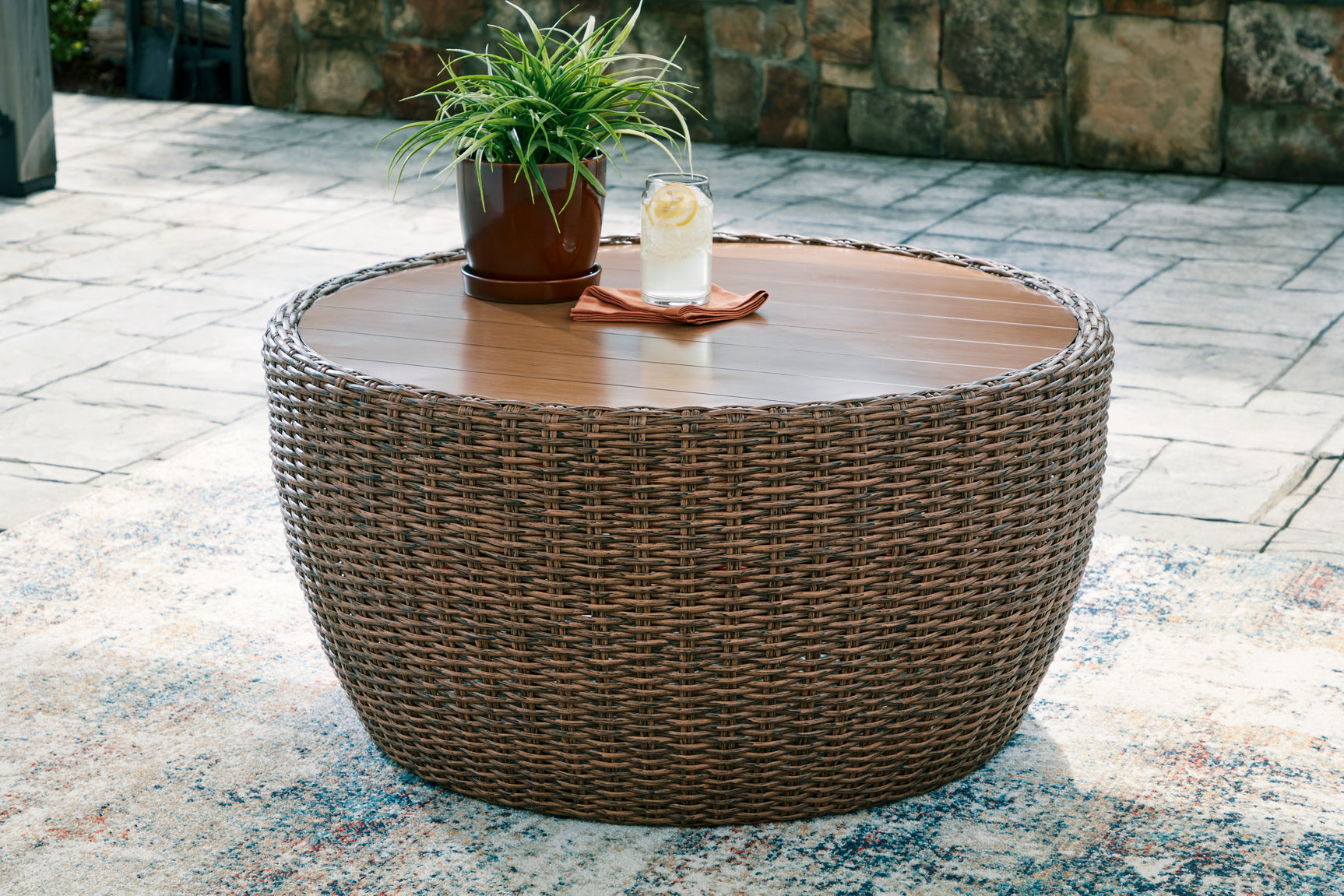 Double Beige Point Outdoor Sofa, Loveseat and 2 Lounge Chairs with Coffee Table