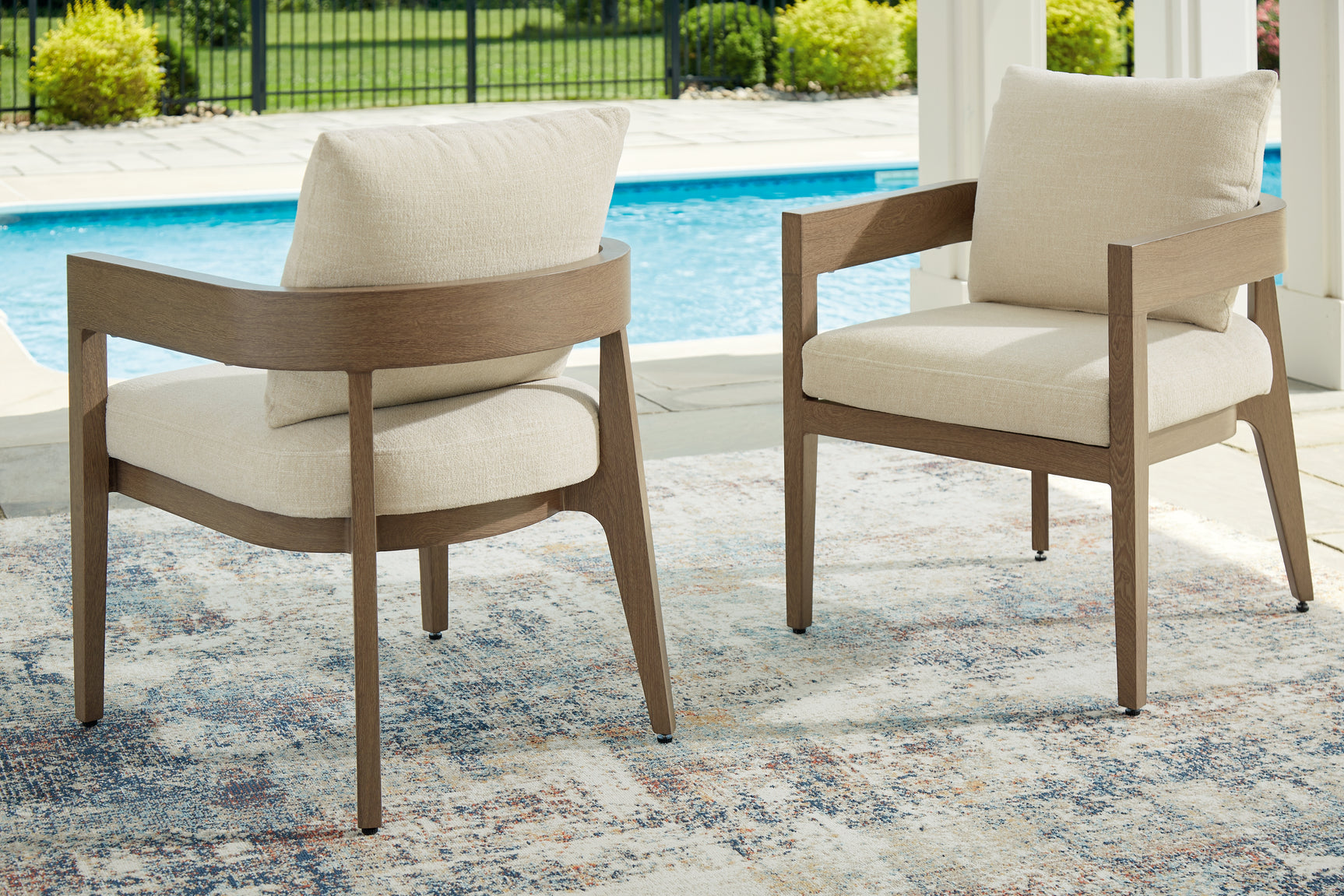 Serene Bay Dark Brown/White Outdoor Dining Arm Chair with Cushion (Set of 2)