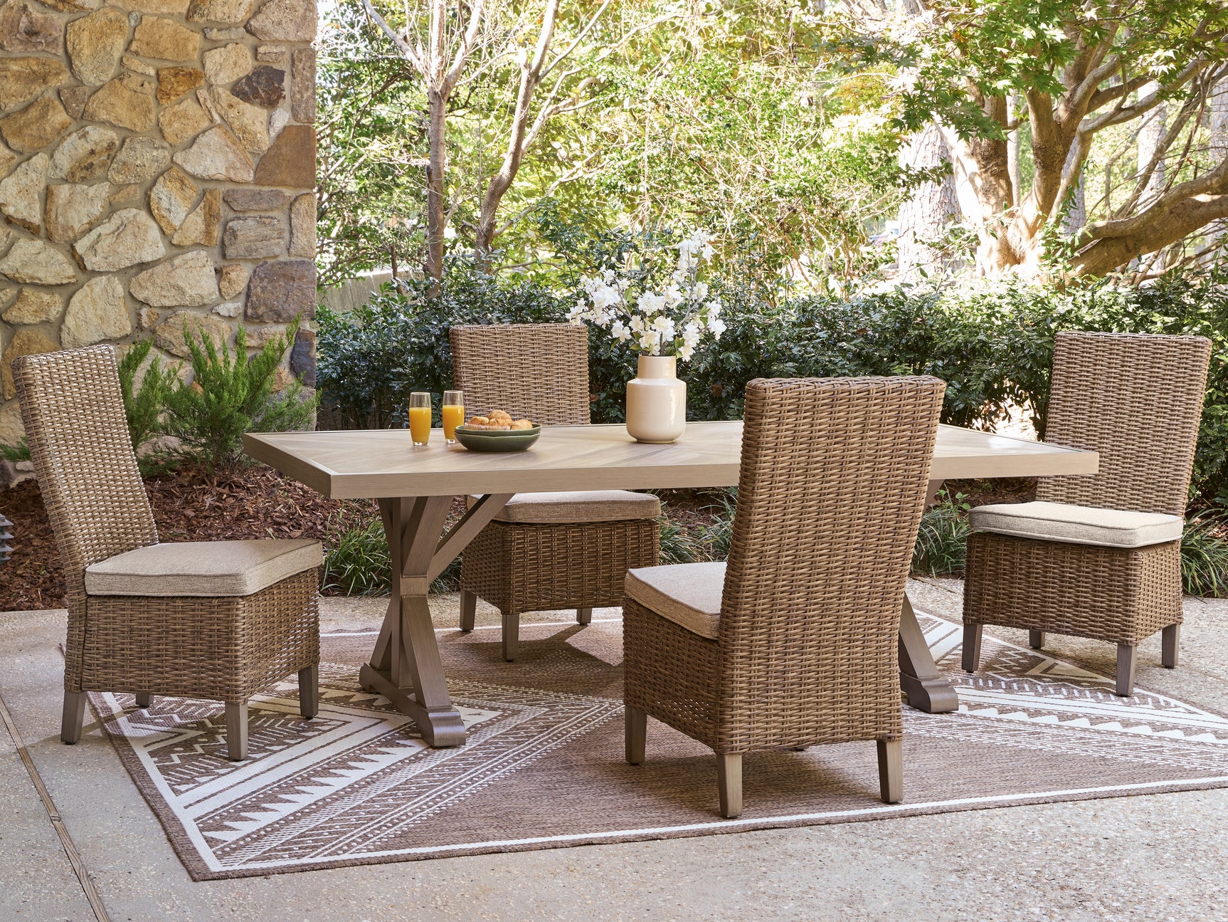 Laguna Beige Heights Outdoor Dining Table and 4 Chairs