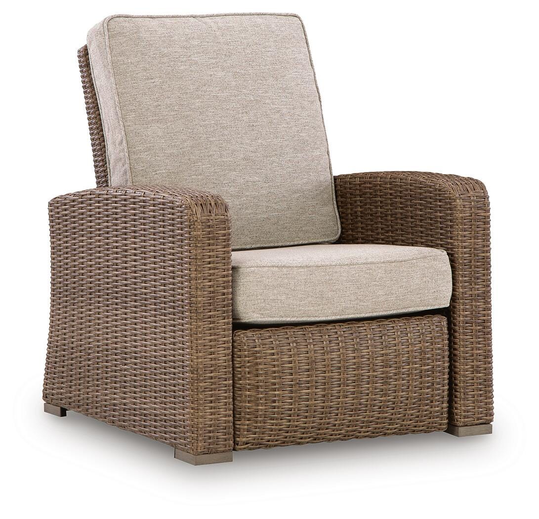 Laguna Heights Beige Outdoor Recliner