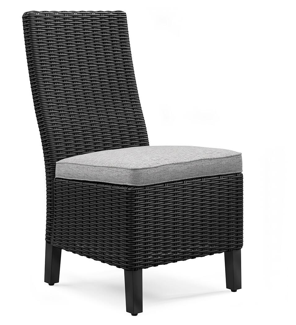 Beachcroft Black/Light Gray Outdoor Dining Table and 4 Chairs