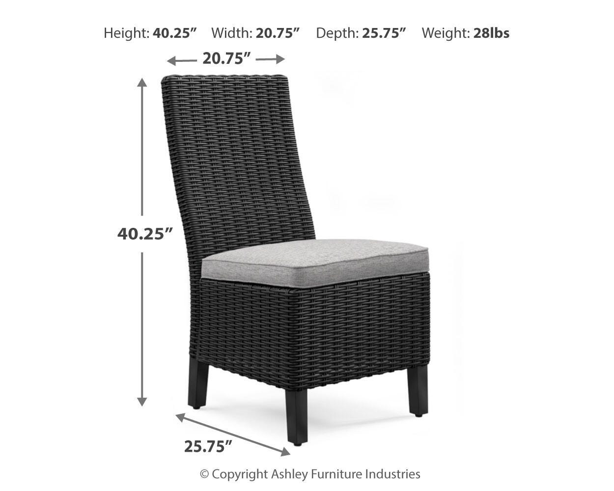 Beachcroft Black/Light Gray Outdoor Dining Table and 4 Chairs