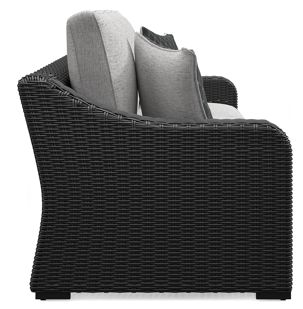 Beachcroft Black/Light Gray Outdoor Sofa and 2 Lounge Chairs with Coffee Table and 2 End Tables