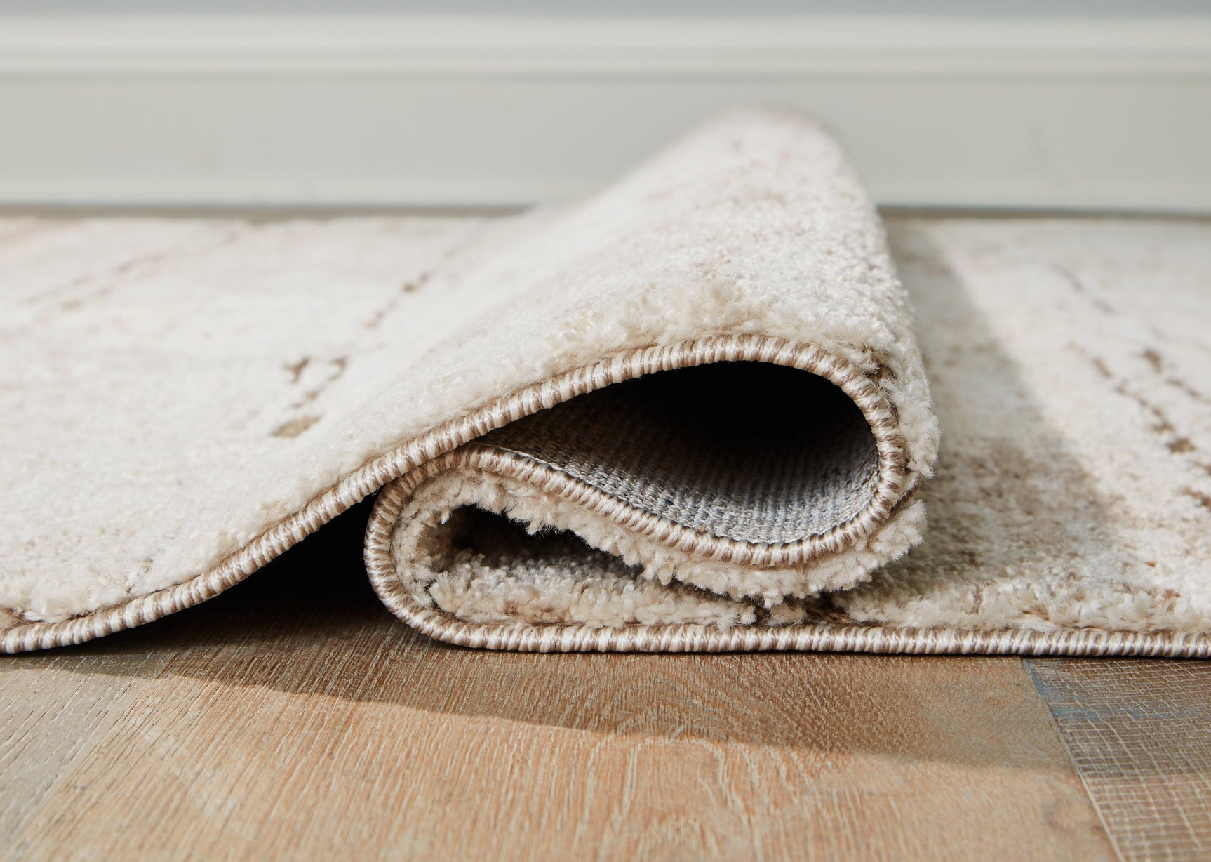Kasney Cream Brown Medium Rug