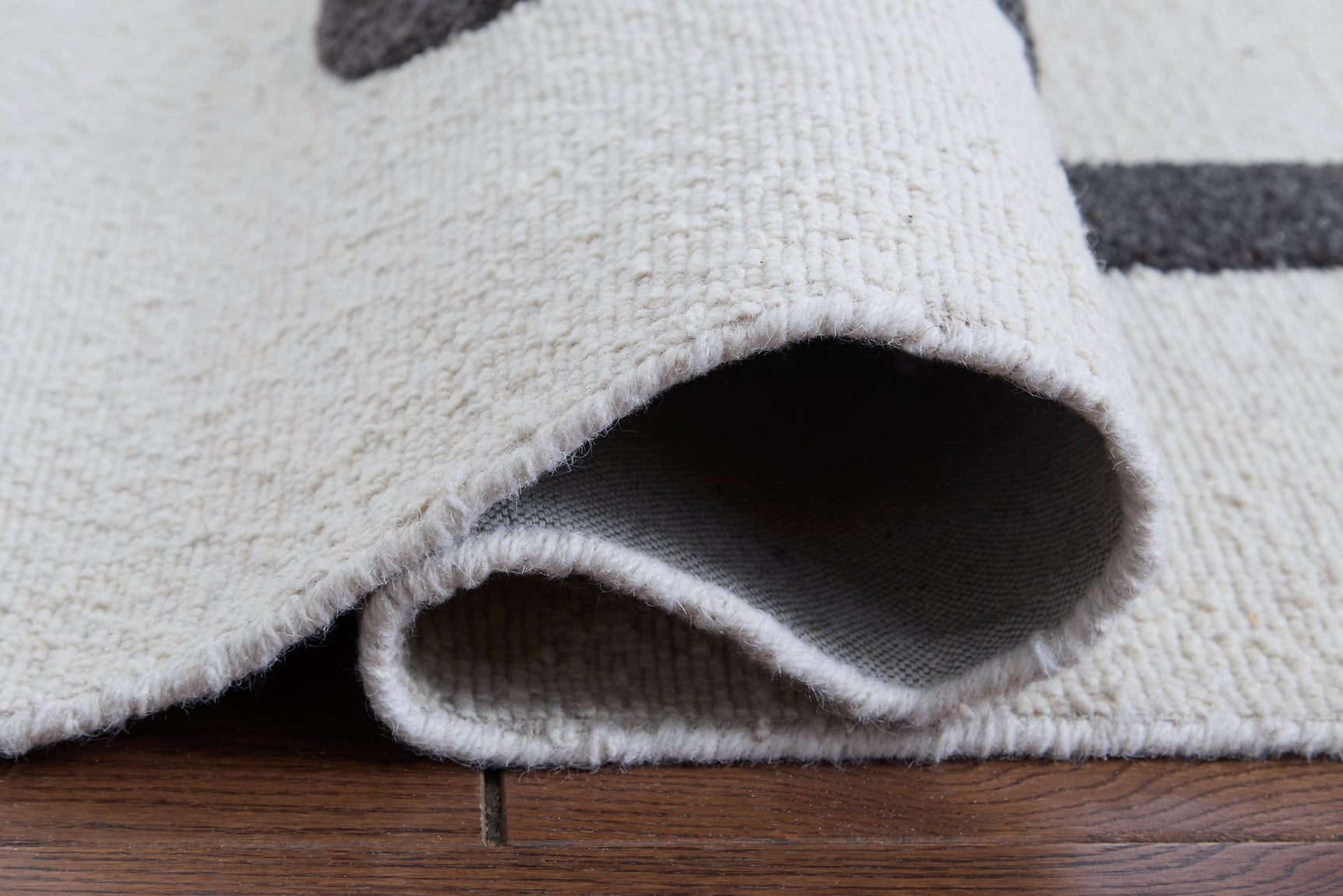 Davismour Ivory/Taupe/Charcoal 5' x 7' Area Rug