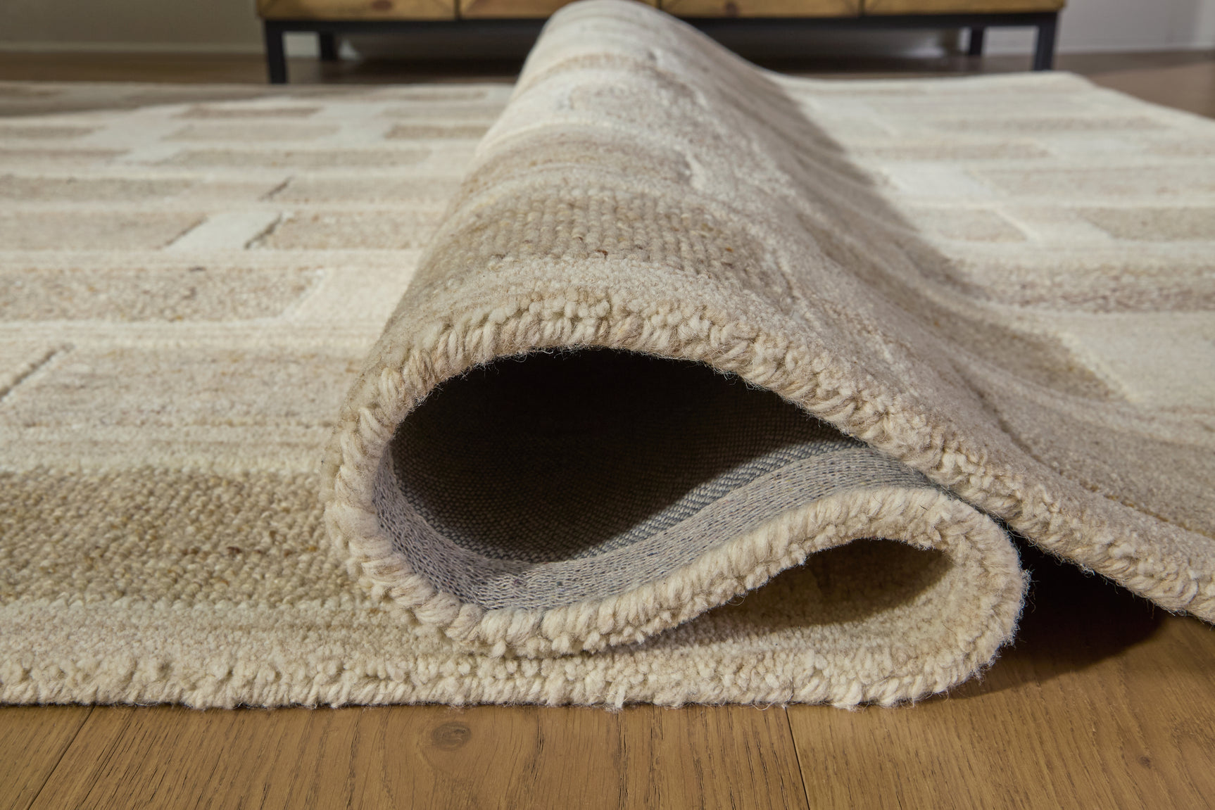 Lisgrove Tan/Brown/White 5' x 7' Area Rug